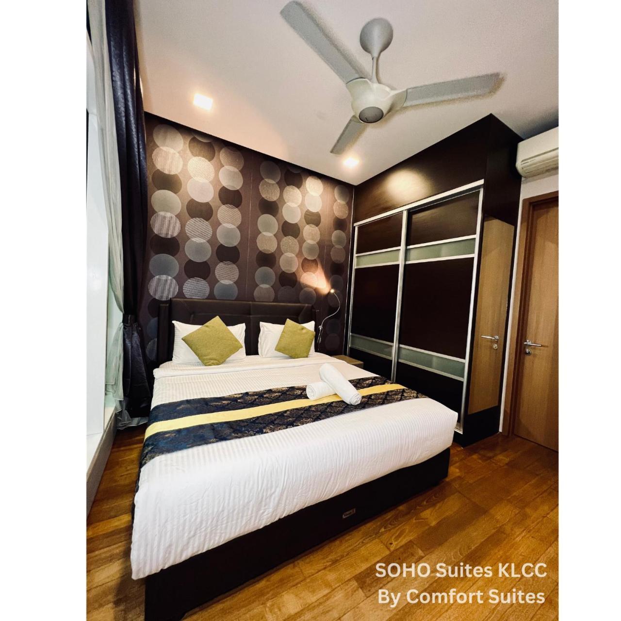 Soho Suites Klcc By Comfort Suites Kuala Lumpur Exterior foto