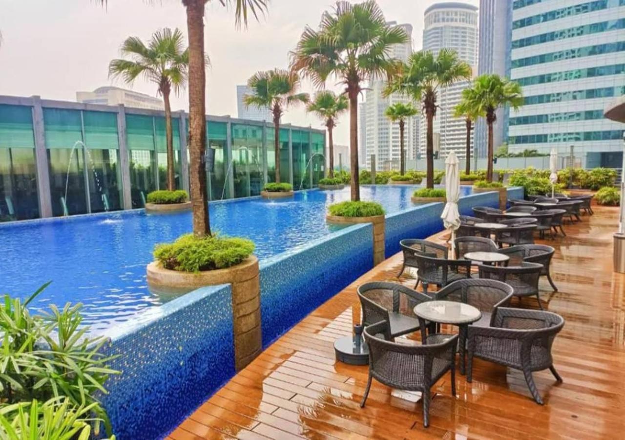 Soho Suites Klcc By Comfort Suites Kuala Lumpur Exterior foto