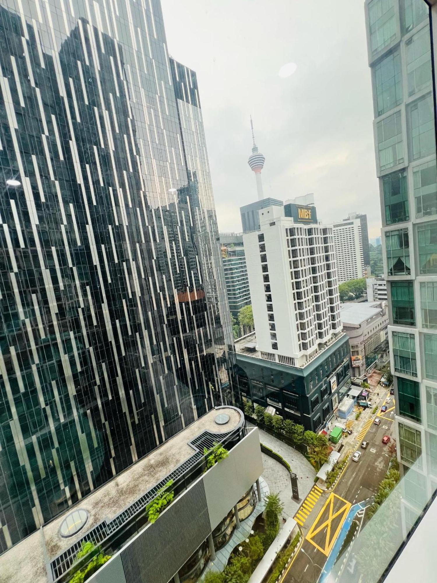 Soho Suites Klcc By Comfort Suites Kuala Lumpur Exterior foto